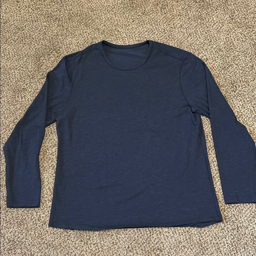 Men’s XL Lululemon long sleeve